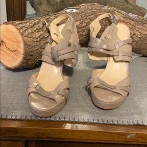 Calvin Klein Posha 8M light taupe heel